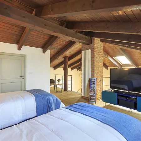 Teresa - Enticing With Pool And Views! ヴィラ