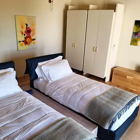 Teresa - Enticing With Pool And Views! ヴィラ