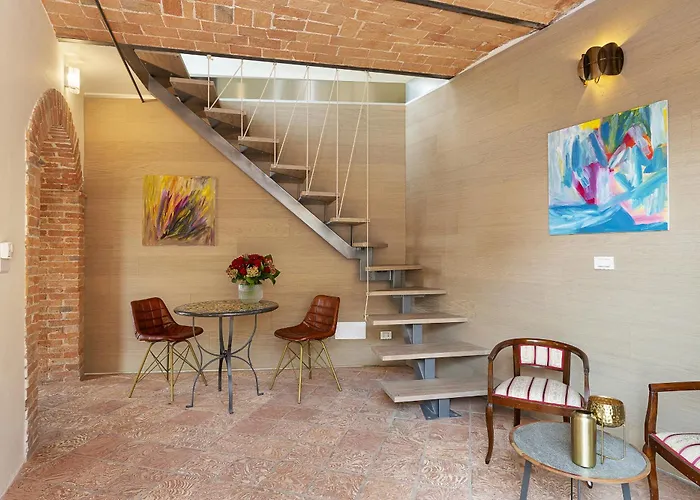 Teresa - Enticing With Pool And Views! 가비아노