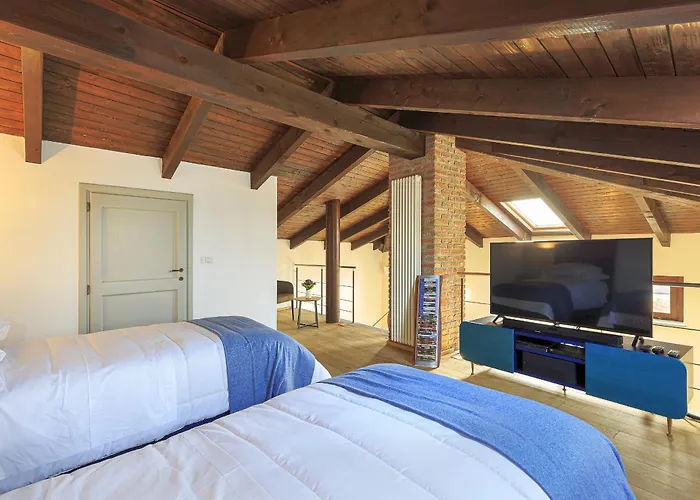 Teresa - Enticing With Pool And Views! 빌라